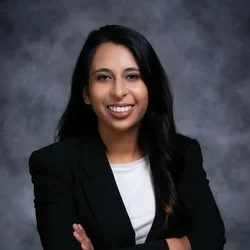 shivani baisiwala profile